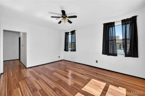 $149,900 | 327 West Felton Avenue, St. Louis, MO 63125