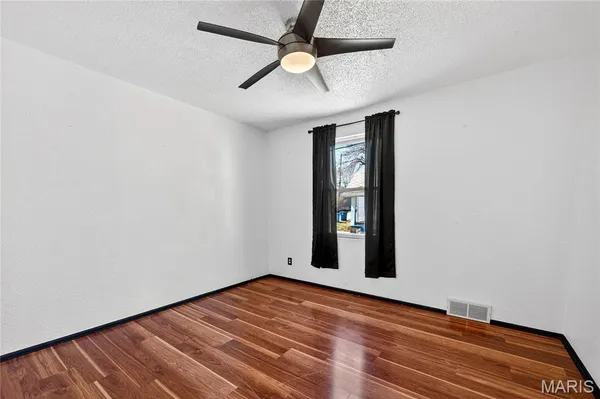 $149,900 | 327 West Felton Avenue, St. Louis, MO 63125