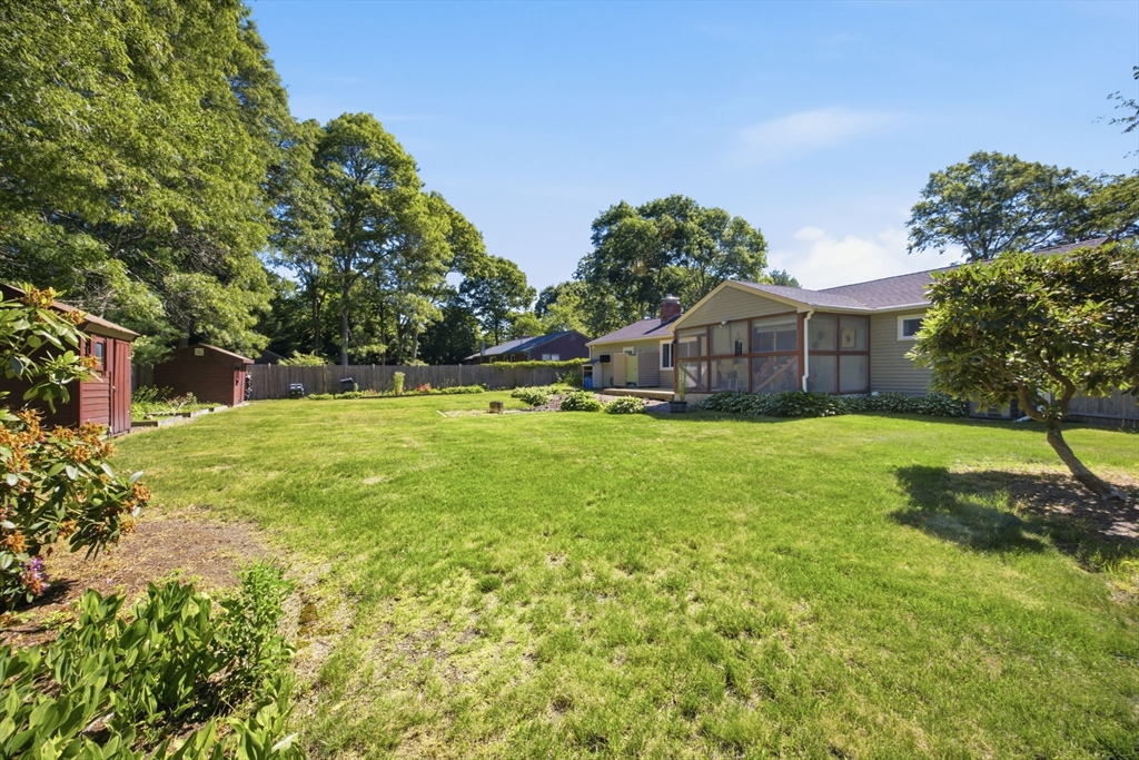 179 Sheaffer Road Barnstable, MA 02632 - Photo 5 of 33