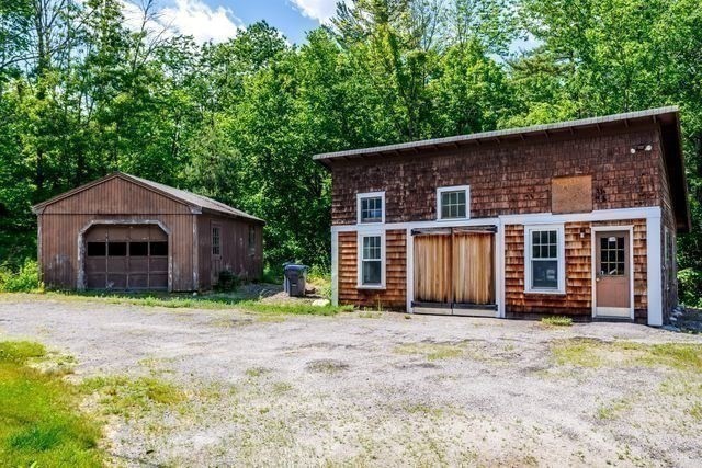 299 Sterling Road Princeton, MA 01541 - Photo 2 of 42 Gallery Image 2