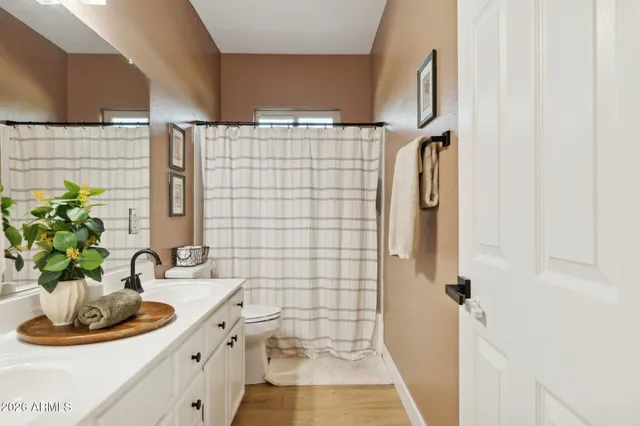 $1,295,000 | 16226 East Fairview Street, Gilbert, AZ 85295