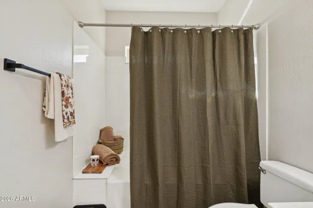 $1,295,000 | 16226 East Fairview Street, Gilbert, AZ 85295