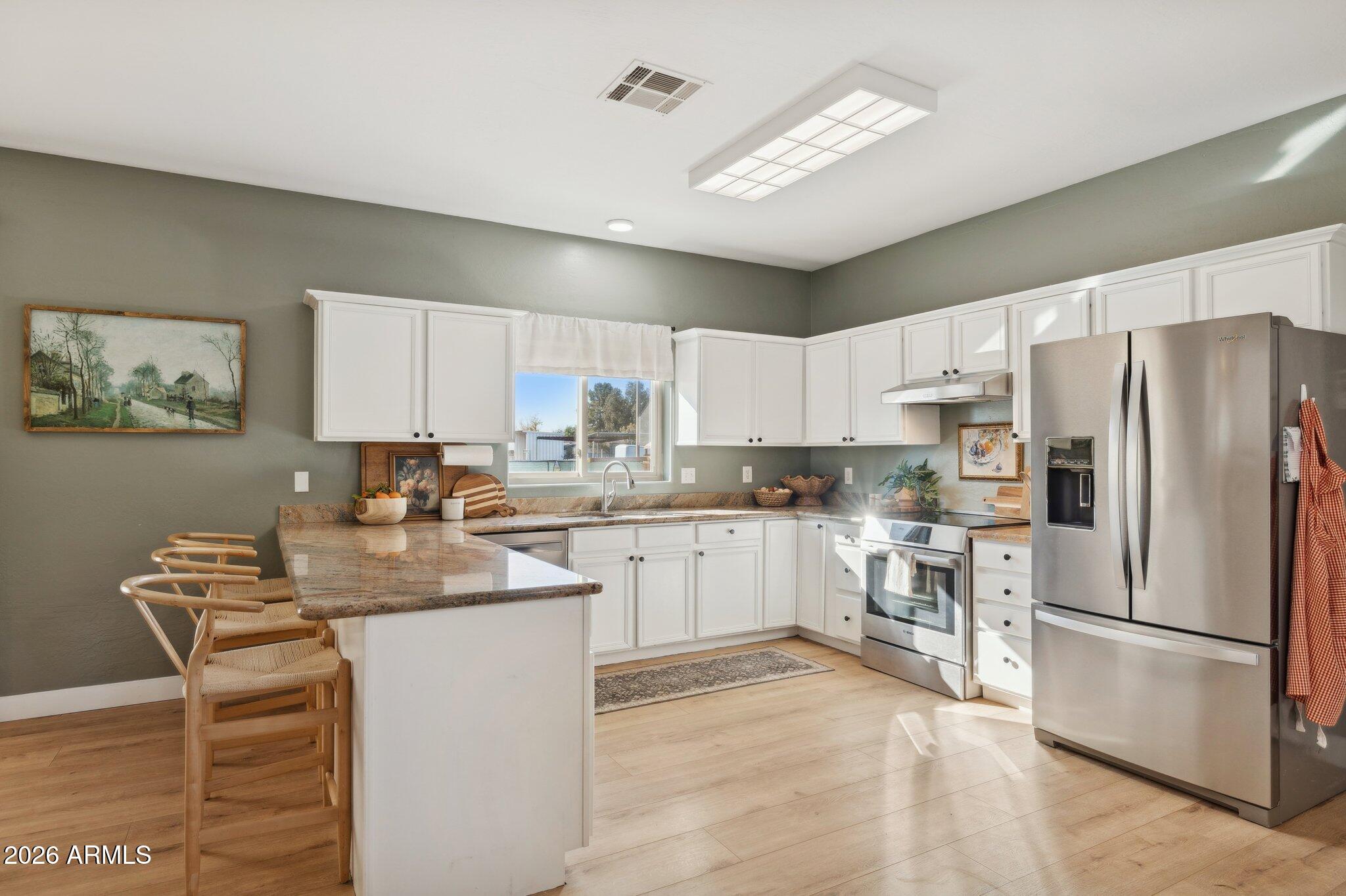 16226 East Fairview Street Gilbert, AZ 85295 - Photo 3 of 59 8-web-or-mls-16226-e-fairview-st