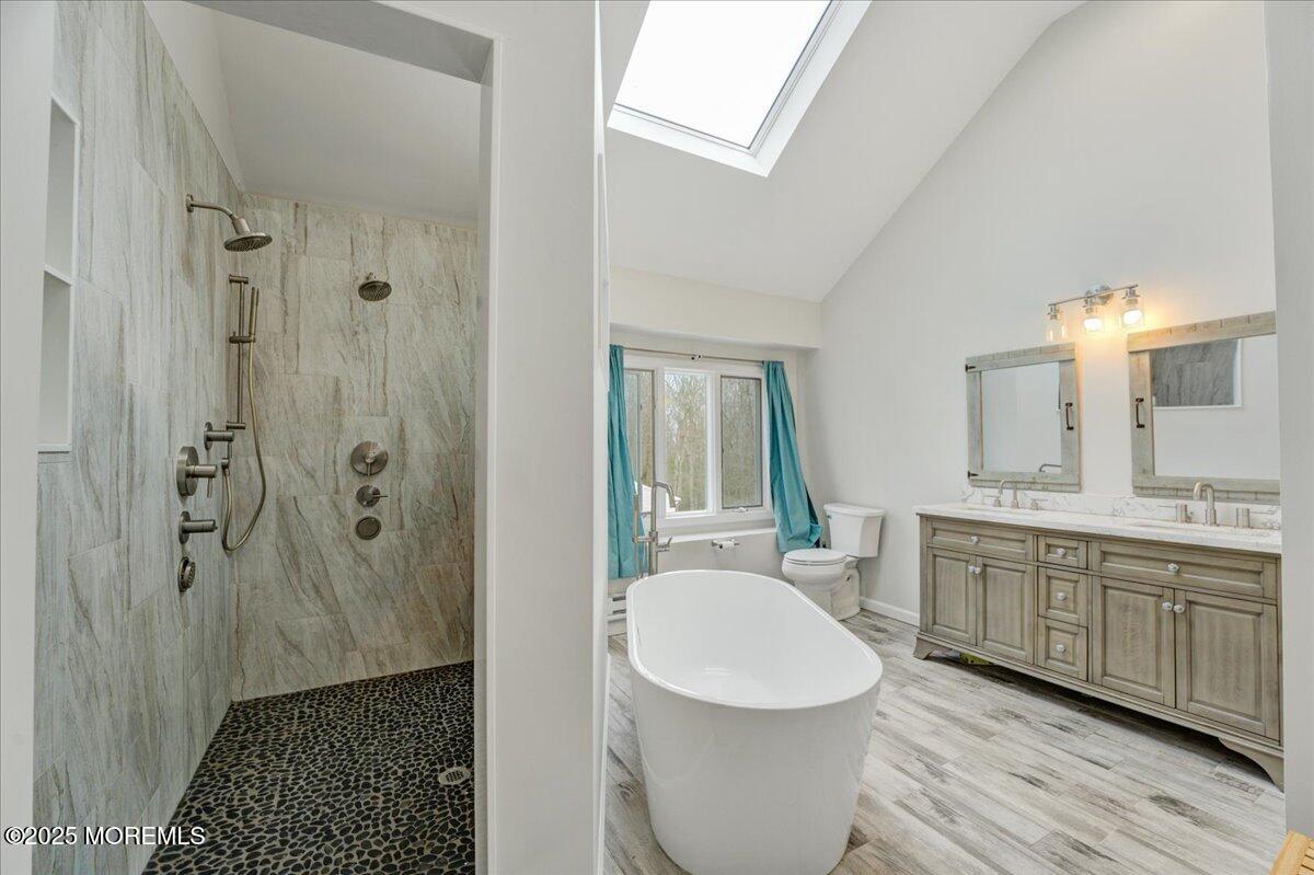 190 Tyrpak Road Howell, NJ 07731 - Photo 23 of 55 24-Master Bathroom