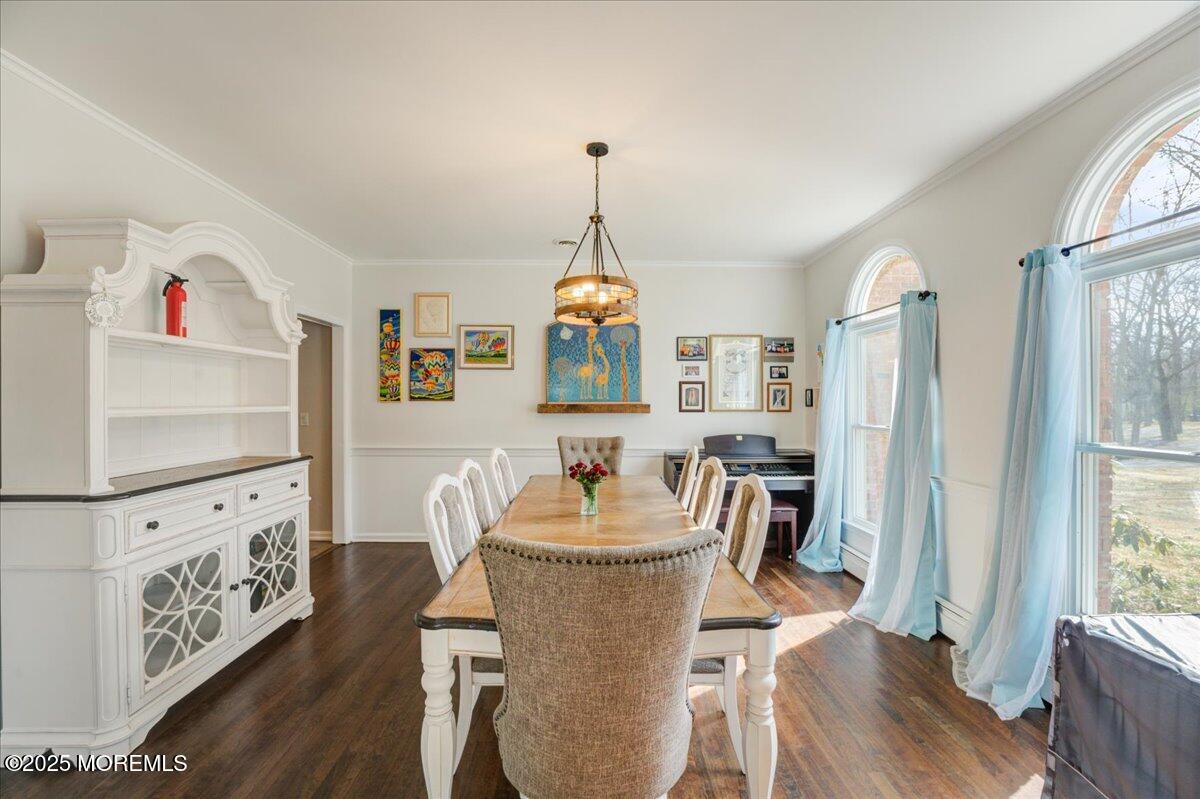 190 Tyrpak Road Howell, NJ 07731 - Photo 7 of 55 08-Dining Room