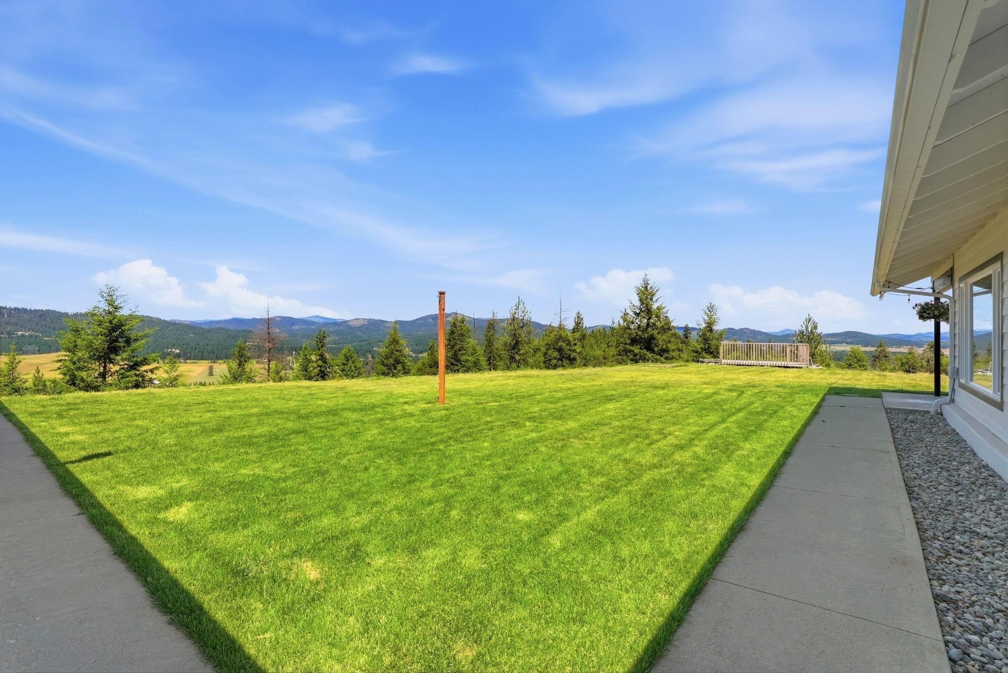 4746 Furzee Road Clayton, WA 99110 - Photo 9 of 46