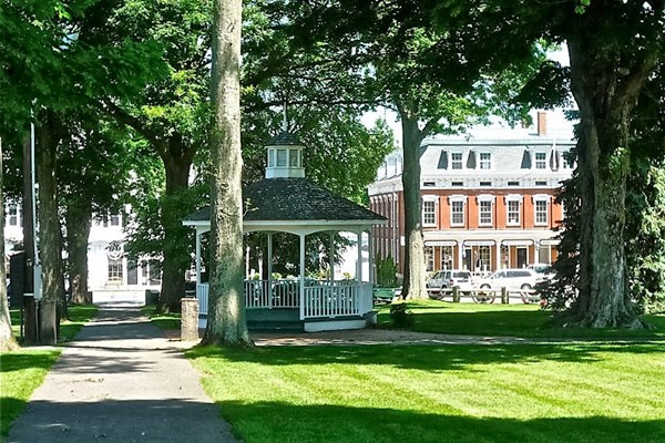 234 Providence Road Grafton, MA 01560 - Photo 30 of 30 Gallery Image 30
