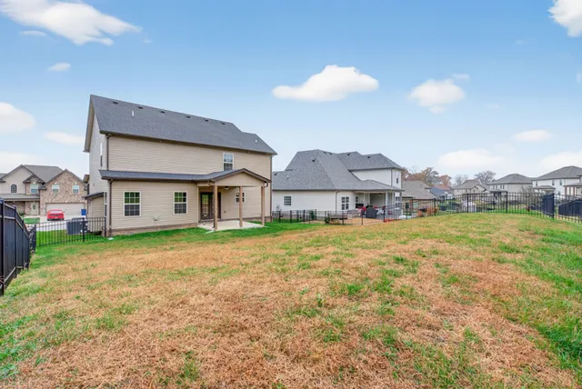 $379,900 | 525 Low Country Court, Clarksville, TN 37042