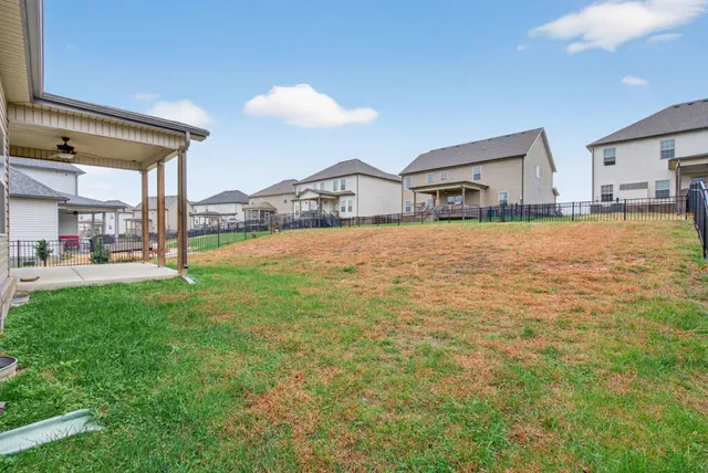 $379,900 | 525 Low Country Court, Clarksville, TN 37042