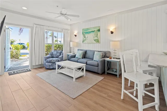 $699,000 | 103 66th Street, Unit 10, Holmes Beach, FL 34217