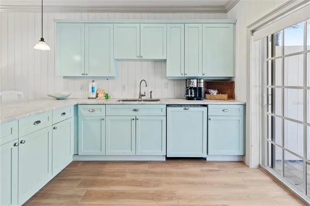 $699,000 | 103 66th Street, Unit 10, Holmes Beach, FL 34217