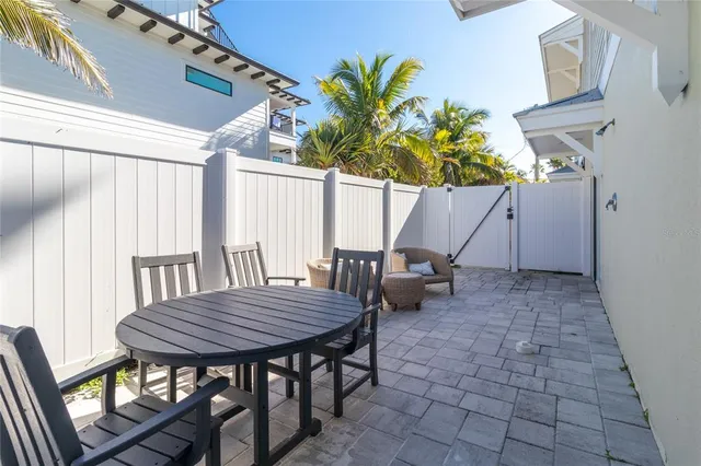 $699,000 | 103 66th Street, Unit 10, Holmes Beach, FL 34217