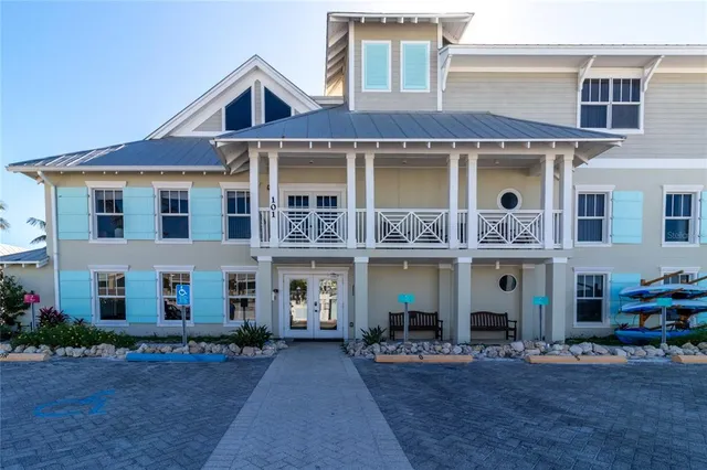 $699,000 | 103 66th Street, Unit 10, Holmes Beach, FL 34217