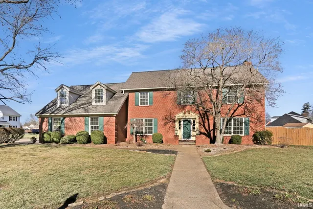 $465,000 | 7850 Brookshire Court, Evansville, IN 47715