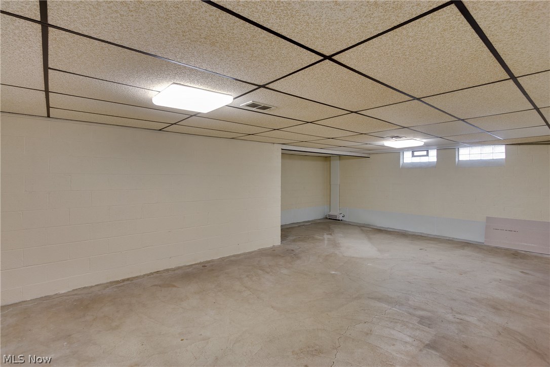 4878 South Sedgewick Road Cleveland, OH 44124 - Photo 25 of 31 Ready for movie night in the rec room?