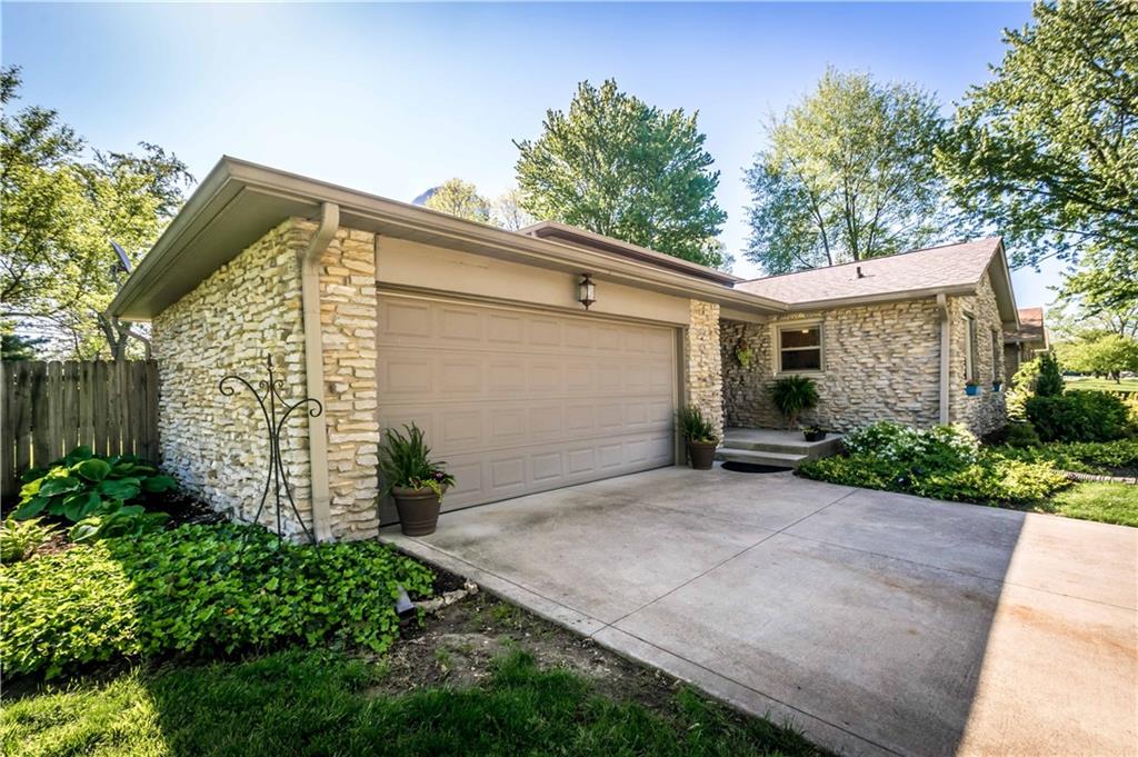 31 South Restin Road Greenwood, IN 46142 - Photo 11 of 48 Gallery Image 11