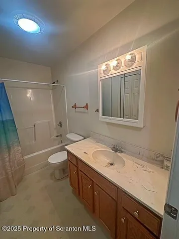 $300,000 | 385 Rattlesnake Hill Road, Meshoppen, PA 18630