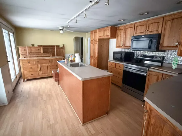 $210,000 | 9 Jipson Lane, Kenduskeag, ME 04450