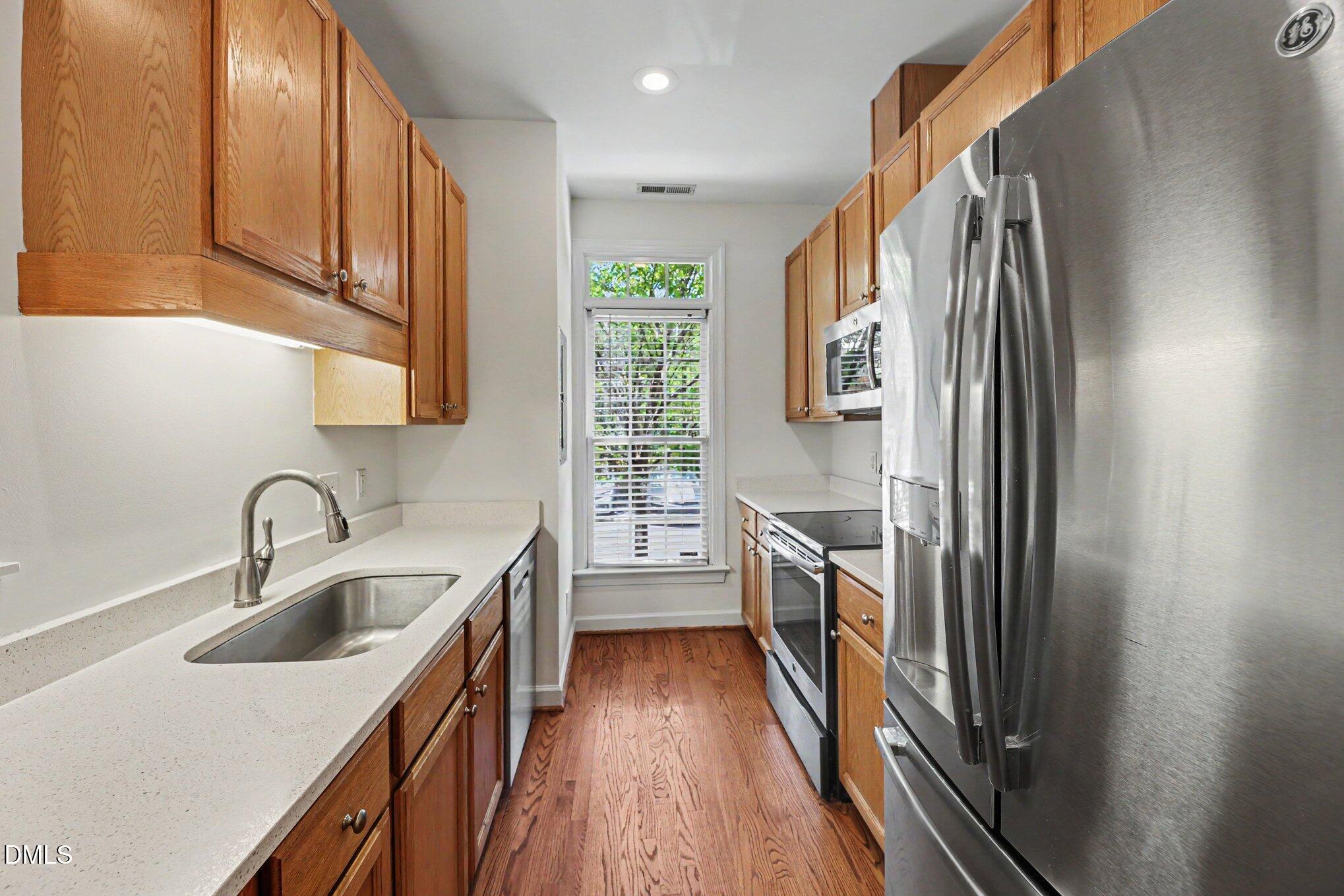 704 Parkham Lane Raleigh, NC 27603 - Photo 13 of 34