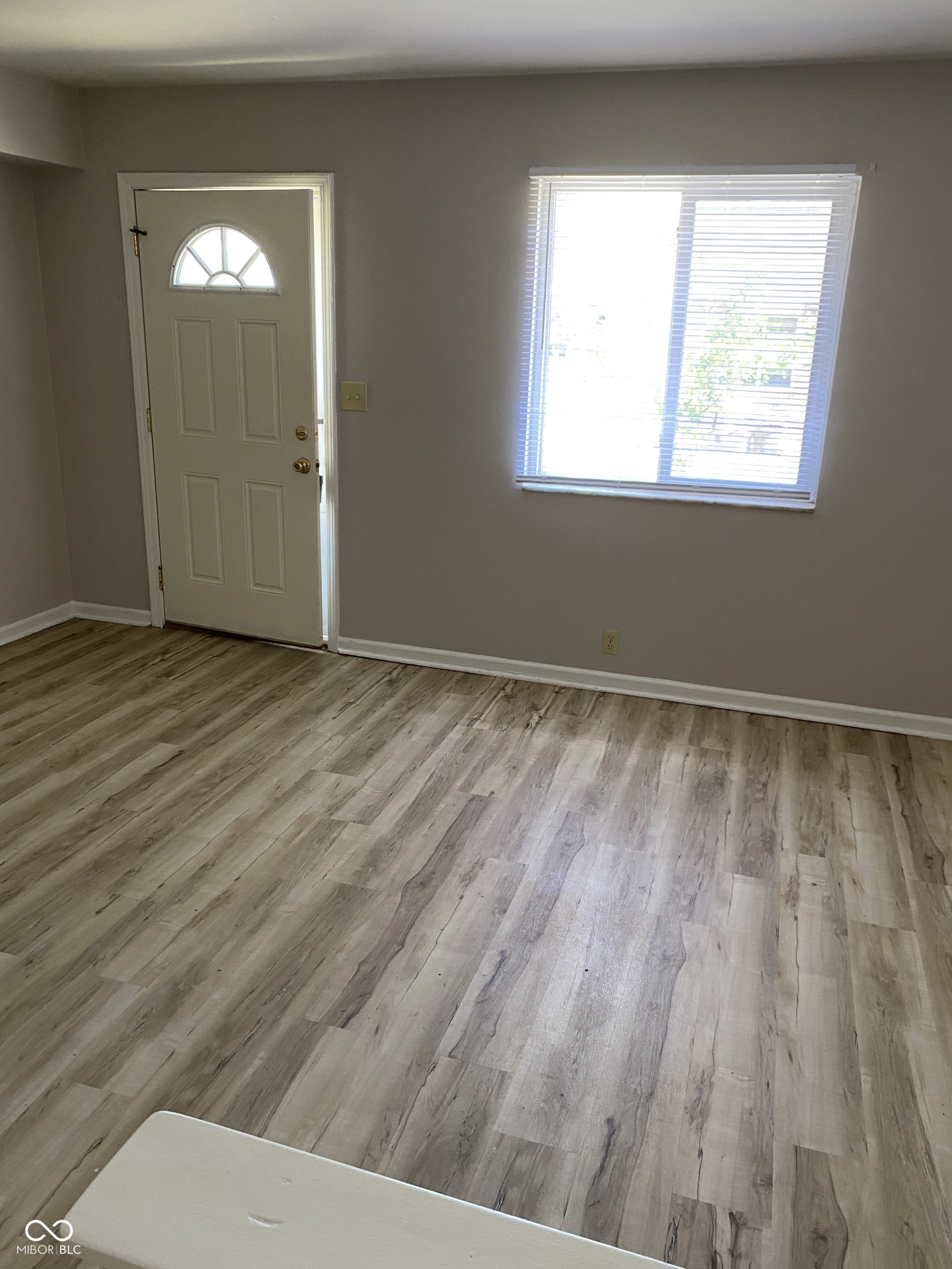 318 North Clark Street, Unit 9 Lebanon, IN 46052 - Photo 5 of 11