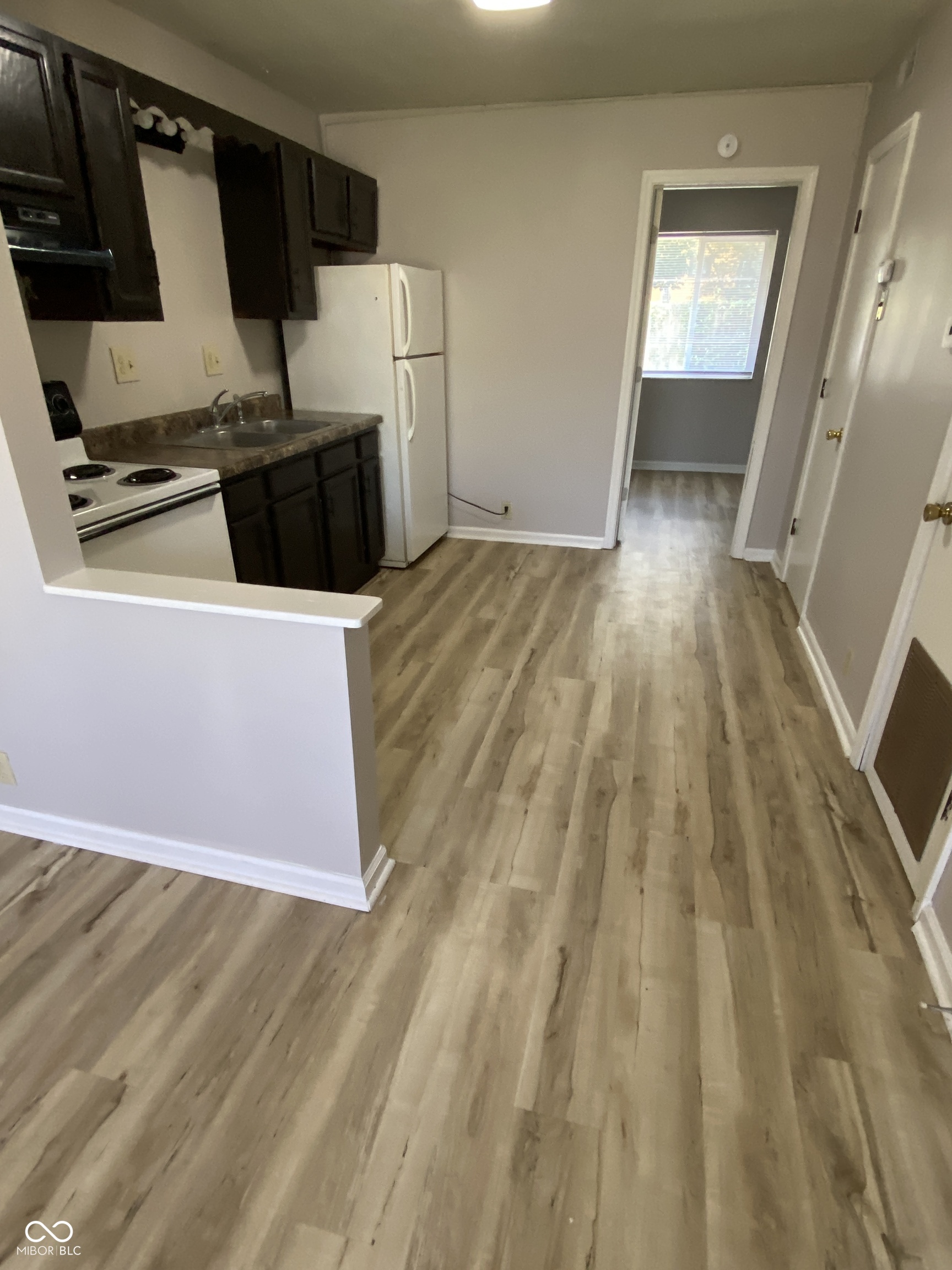 318 North Clark Street, Unit 9 Lebanon, IN 46052 - Photo 6 of 11