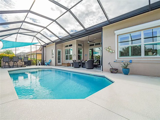 $650,000 | 5560 61st Place, Vero Beach, FL 32967