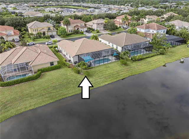 $650,000 | 5560 61st Place, Vero Beach, FL 32967