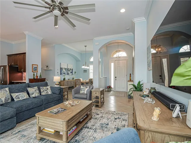 $650,000 | 5560 61st Place, Vero Beach, FL 32967