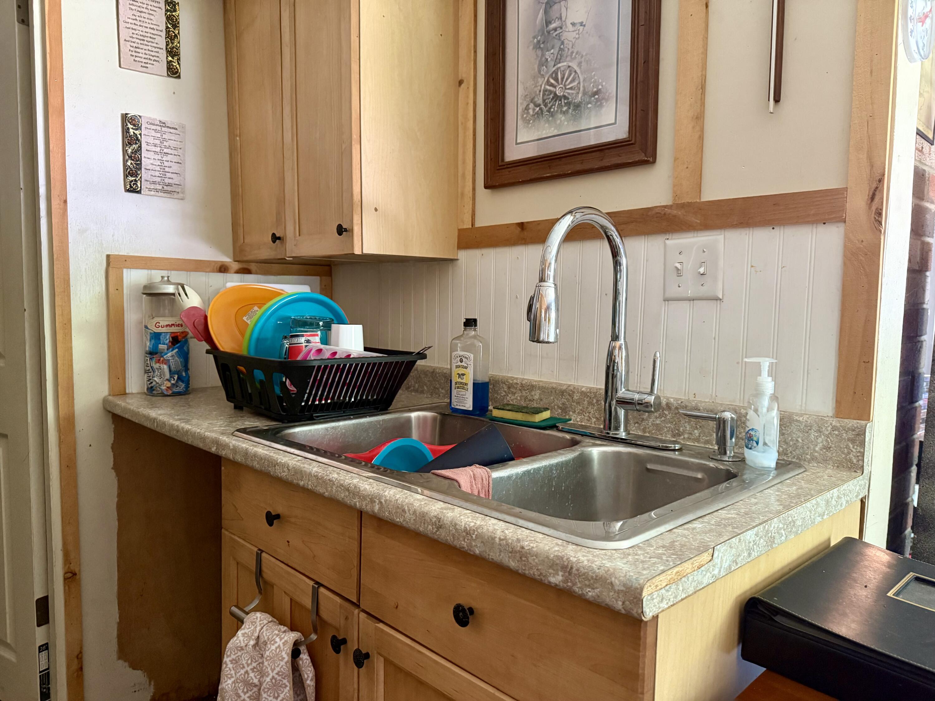 140 Guilford Center Road Guilford, ME 04443 - Photo 12 of 31 IMG_1533