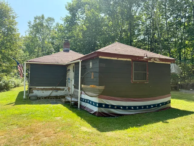 $68,000 | 140 Guilford Center Road, Guilford, ME 04443