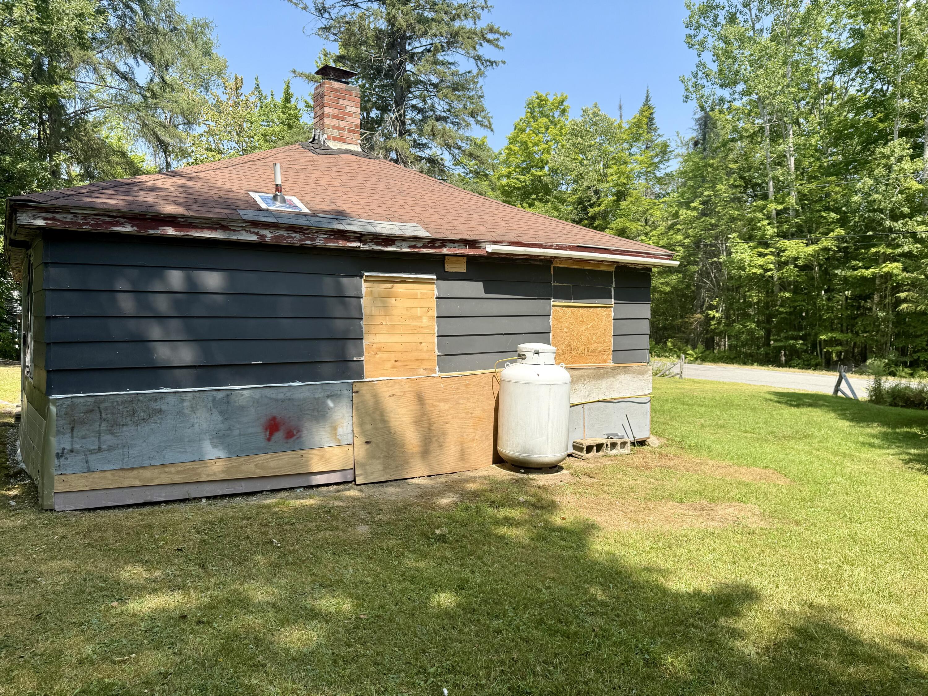 140 Guilford Center Road Guilford, ME 04443 - Photo 4 of 31 IMG_1545