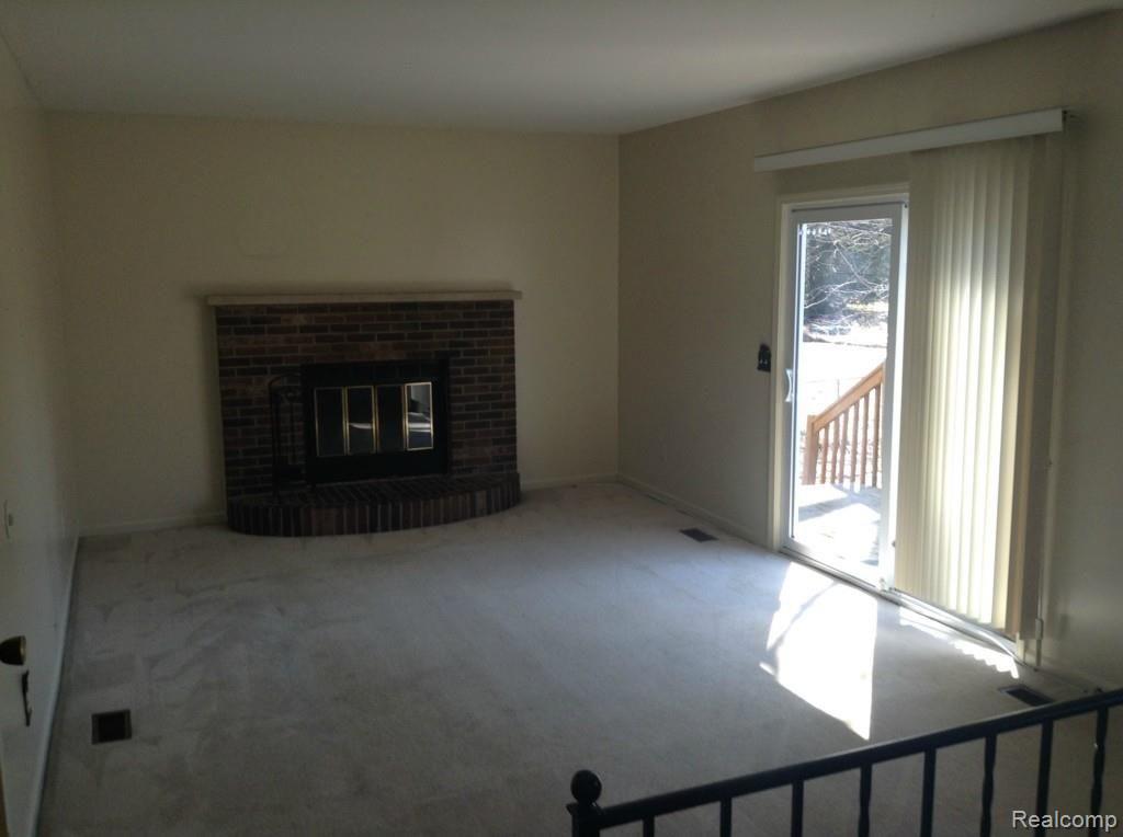 3150 Grant Road Rochester, MI 48309 - Photo 6 of 22 photo9.jpg
