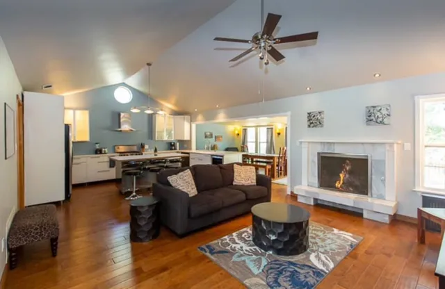 $3,200 | 4608 Cliffstone Cove, Austin, TX 78735