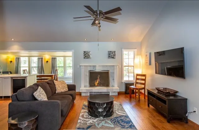 $3,200 | 4608 Cliffstone Cove, Austin, TX 78735