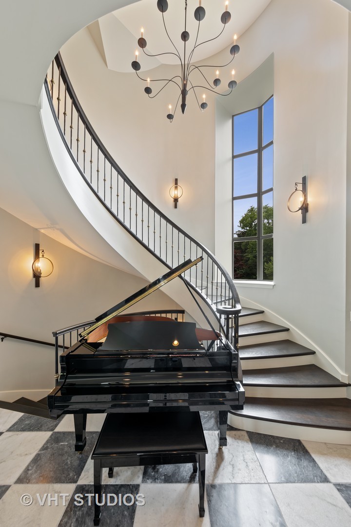 7430 Arbor Avenue Burr Ridge, IL 60527 - Photo 8 of 69