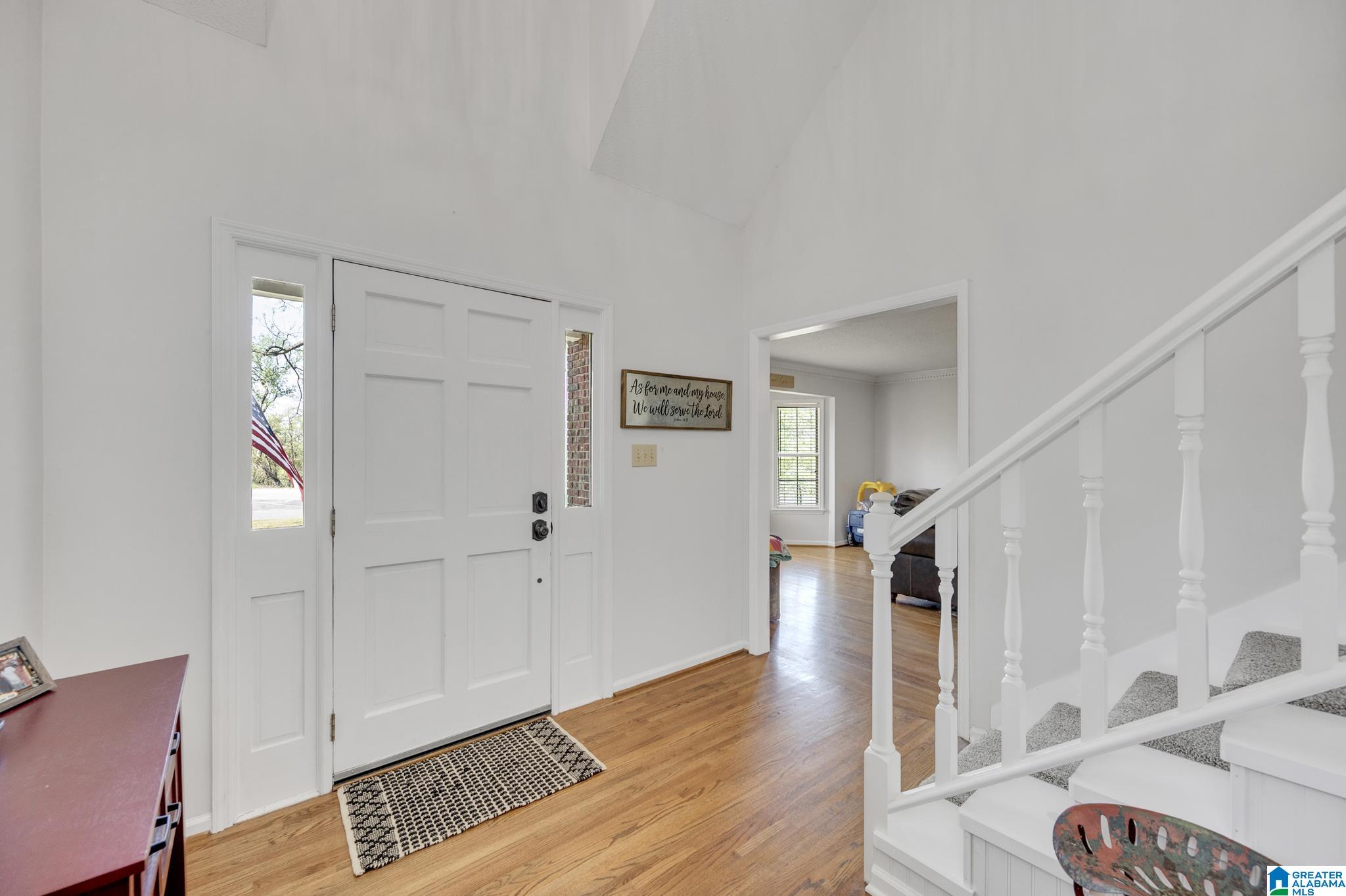 385 Hickory Road Gardendale, AL 35071 - Photo 4 of 48