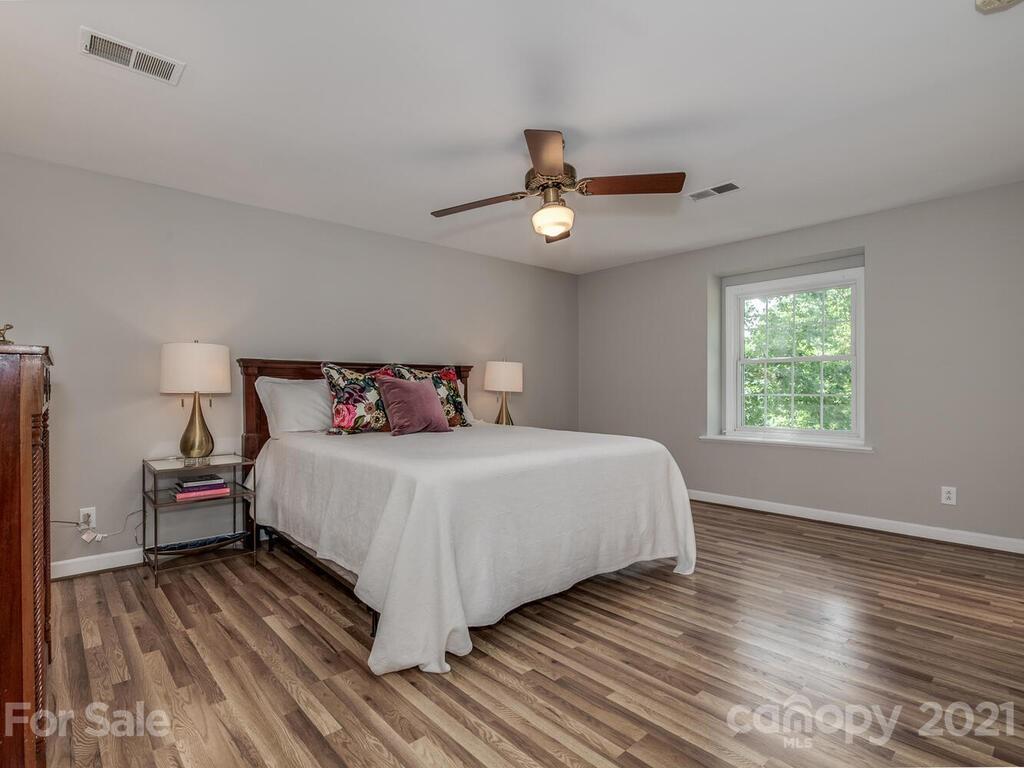 2500 Innsbrook Road Charlotte, NC 28226 - Photo 15 of 25 Gallery Image 15