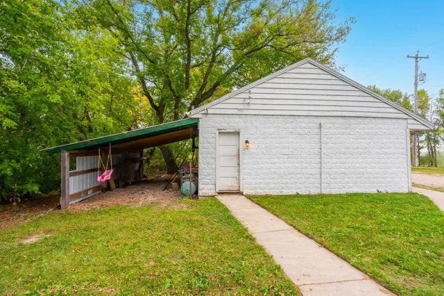 $279,900 | 5381 North Avenue, Denmark, WI 54208