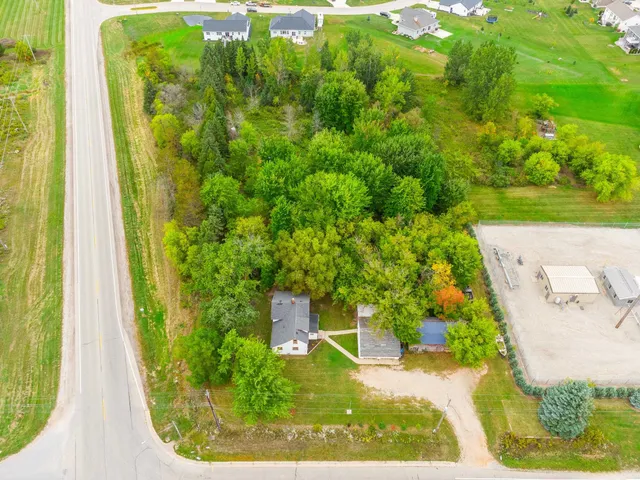 $279,900 | 5381 North Avenue, Denmark, WI 54208