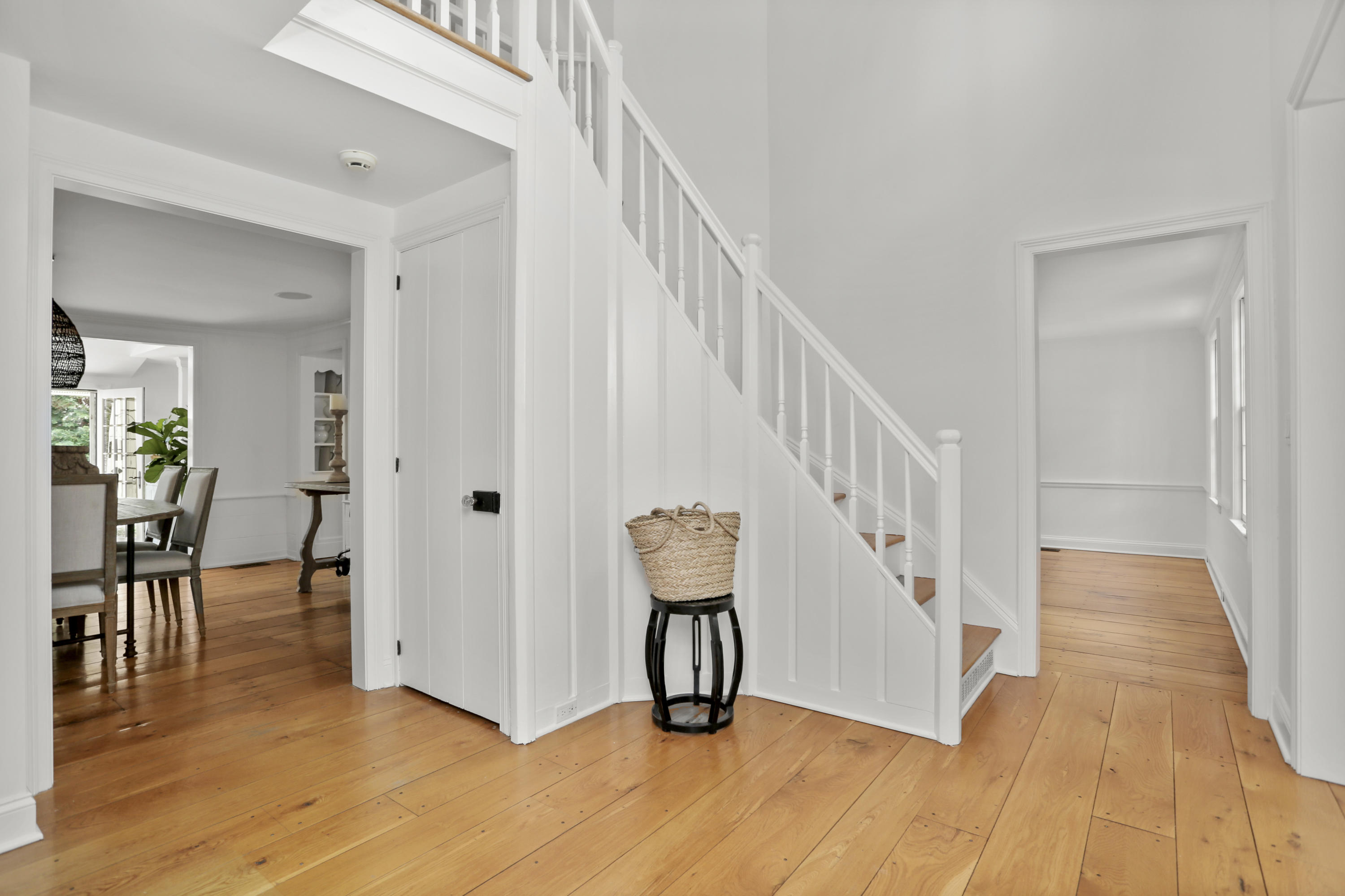 15 Old Farm Road Darien, CT 06820 - Photo 5 of 90 15 Old Farm Rd Darien CT 06820-print-009