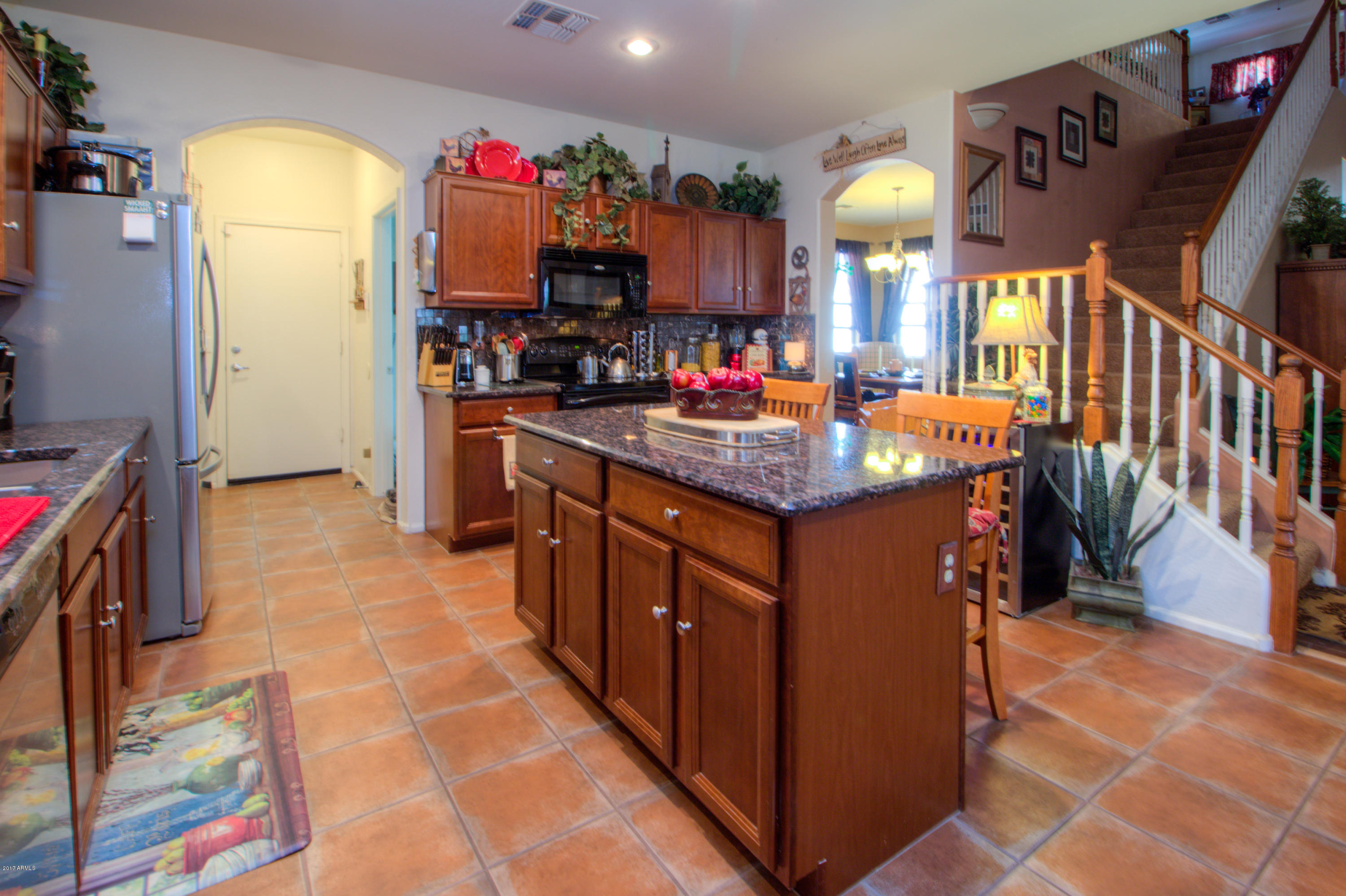 45095 West Jack Rabbit Trail Maricopa, AZ 85139 - Photo 9 of 47 Kitchen with Double Ovens