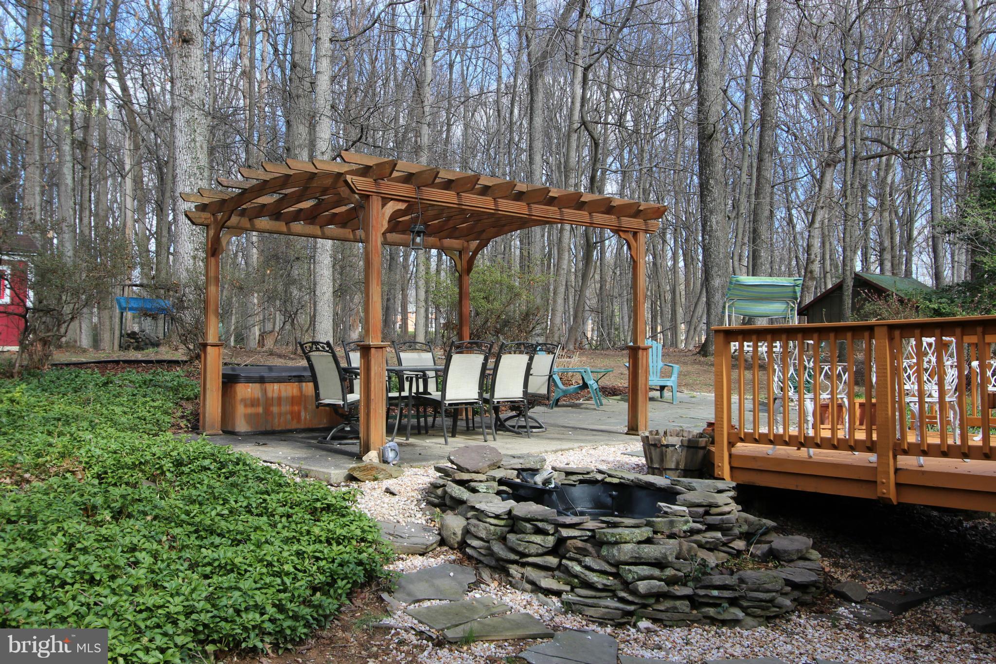 3020 Hunt Road Oakton, VA 22124 - Photo 3 of 30 Exterior (General)
