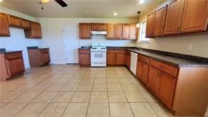 $1,500 | 8333 Hermitage Drive, Chalmette, LA 70043