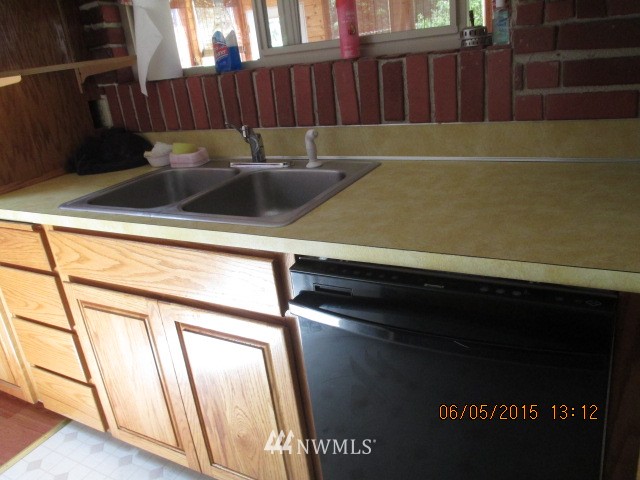 1310 Irondale Road Port Hadlock, WA 98339 - Photo 14 of 22 Gallery Image 14