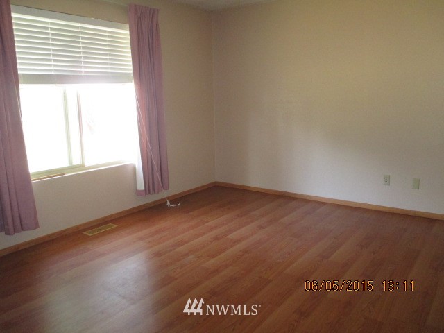 1310 Irondale Road Port Hadlock, WA 98339 - Photo 18 of 22 Gallery Image 18
