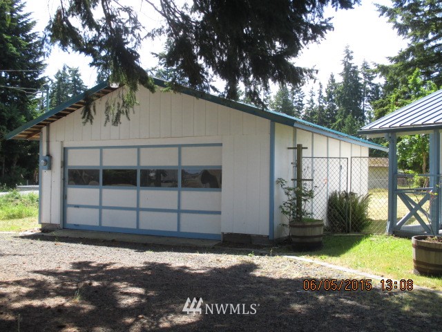 1310 Irondale Road Port Hadlock, WA 98339 - Photo 5 of 22 Gallery Image 5