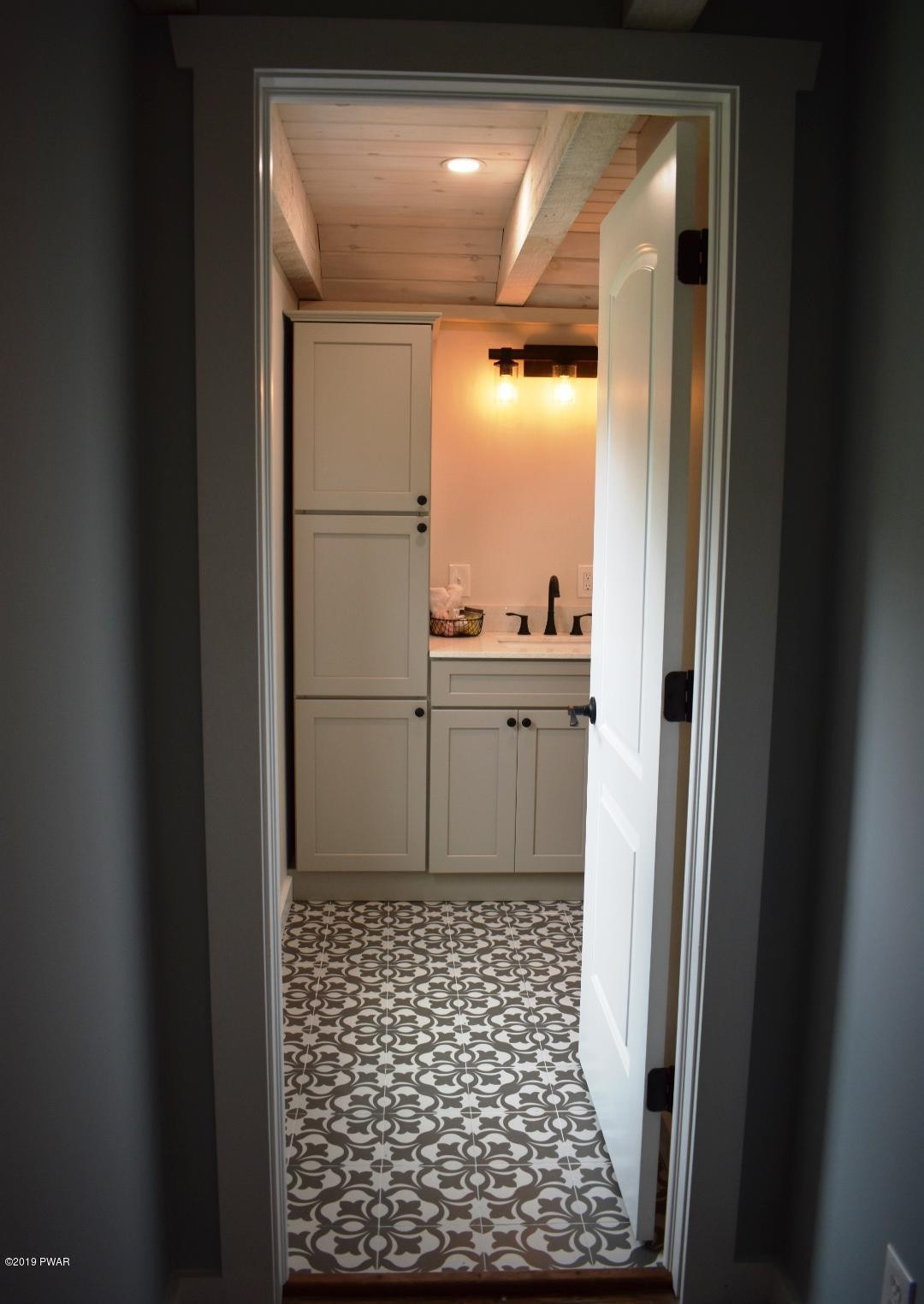 316 Racht Road Honesdale, PA 18431 - Photo 31 of 51 LOOKING INTO MASTER BATH