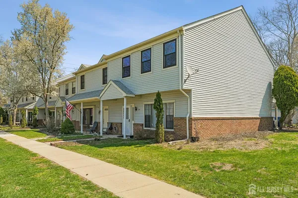 $3,000 | 1216 Thomas Avenue, North Brunswick, NJ 08902