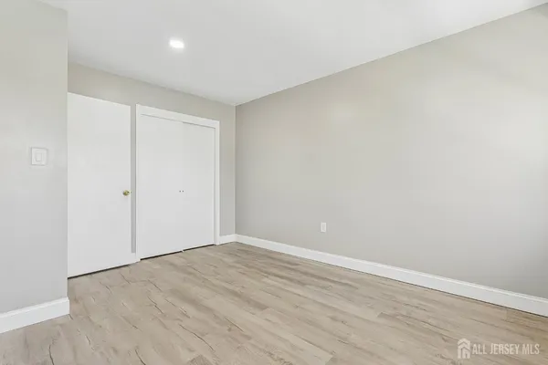 $3,000 | 1216 Thomas Avenue, North Brunswick, NJ 08902