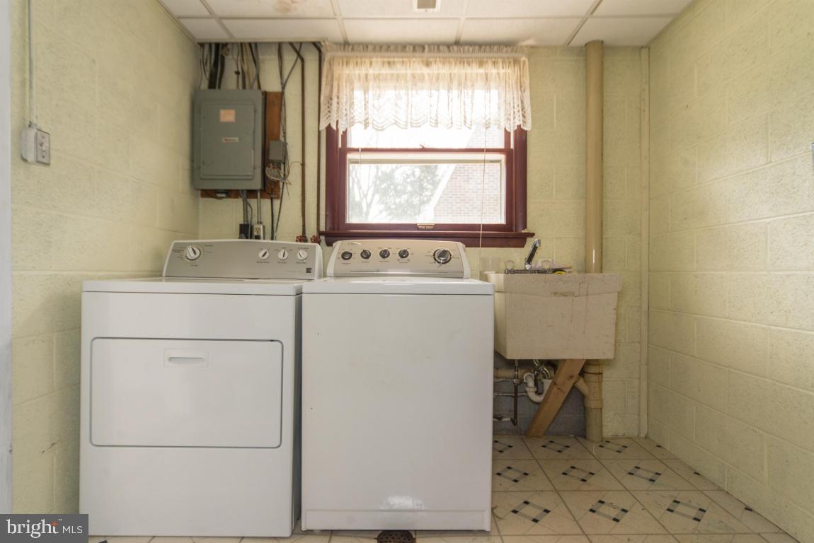 422 Delp Road Lancaster, PA 17601 - Photo 19 of 25 Gallery Image 19